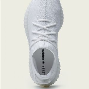 Yeezy Boost 350 V2 “Cream” Triple White
